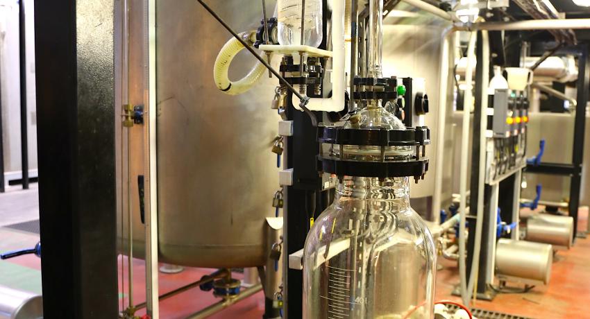Penderyn glass condenser